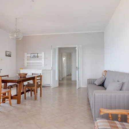 Stunning Sea View Ferienhaus Gallipoli