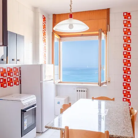 Stunning Sea View بيت للعطل غالّيبولي