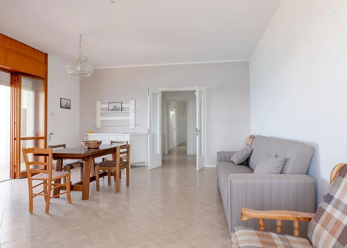 Stunning Sea View Ferienhaus Gallipoli